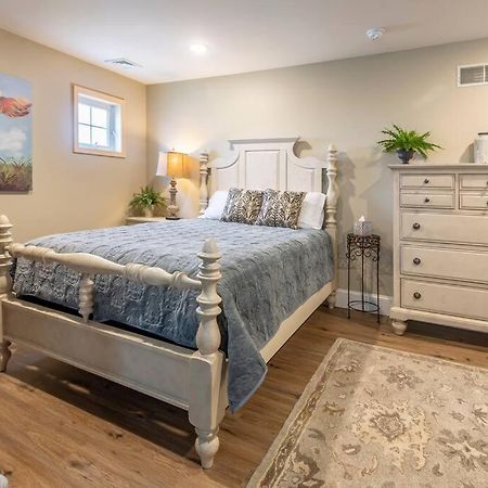 The Queen Place - Updated-Private Backyard Gordonville 외부 사진