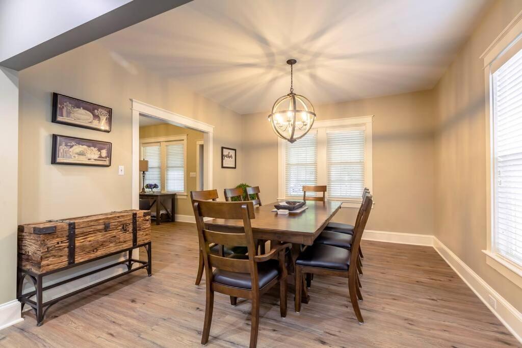The Queen Place - Updated-Private Backyard Gordonville 외부 사진